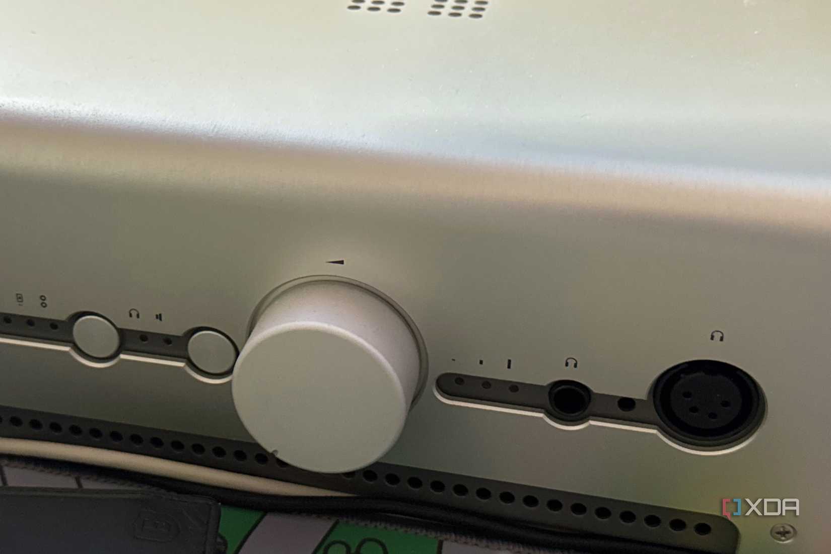 schiit ragnarok 2 headphone amp volume dial