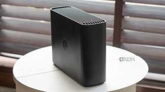Photo showing front of Synology BeeStation network hard drive