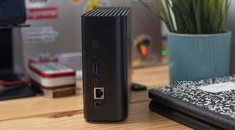 Picture of Synology BeeStation showing port selection