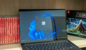 A Windows 11 laptop using the Snipping Tool app with the Snipping Tool logo open