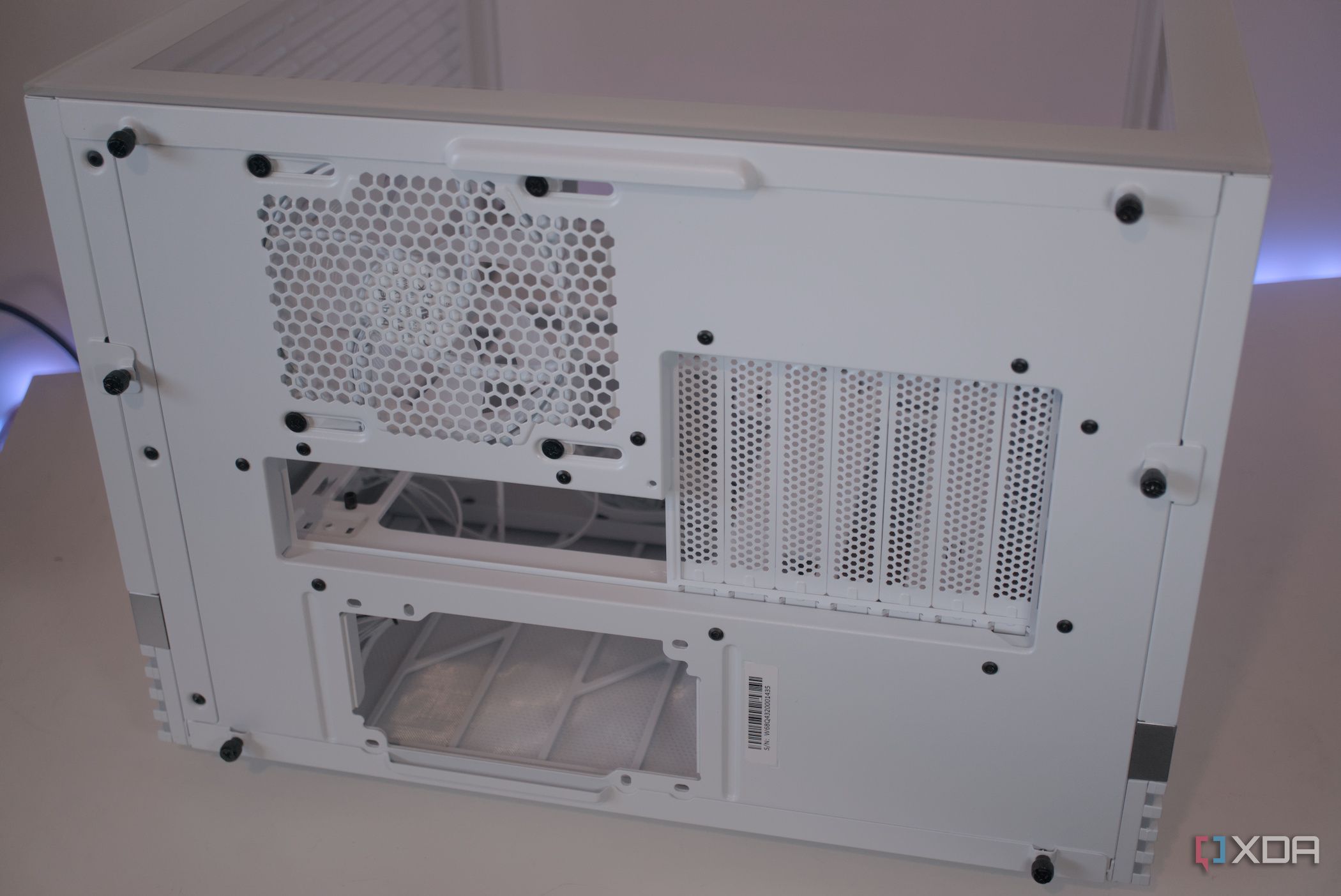 be quiet! Light Base 600 LX
