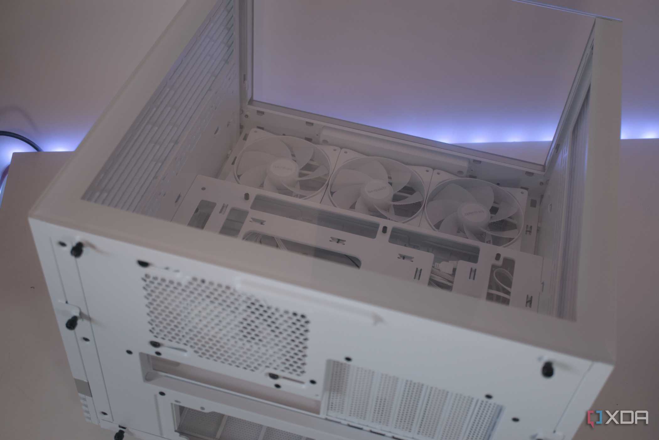 be quiet! Light Base 600 LX