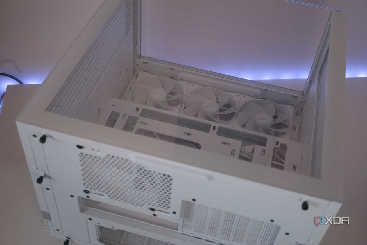 be quiet! Light Base 600 LX