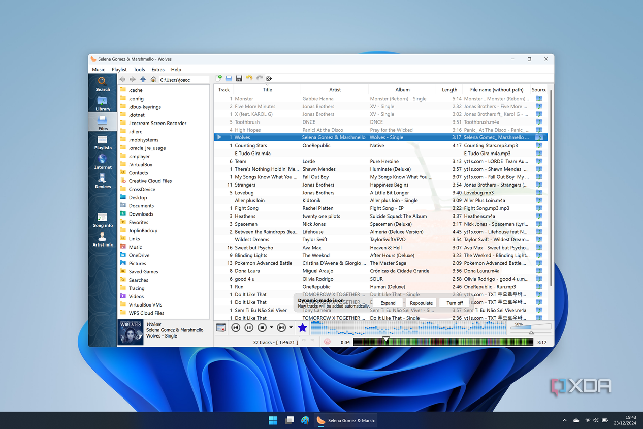 Screenshot of Clementine on Windows 11 with a large playlist loaded and a list of folders on the PC shown on the left side