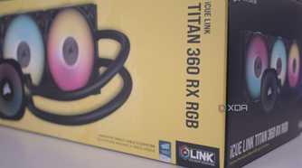 Corsair iCUE Link Titan 360 RX RGB box