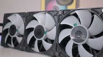 Corsair iCUE Link Titan 360 RX RGB fans