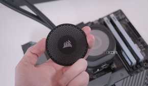 Corsair iCUE Link Titan 360 RX RGB pump lid