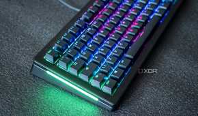 Side light of the Glorious GMMK 3 Pro HE