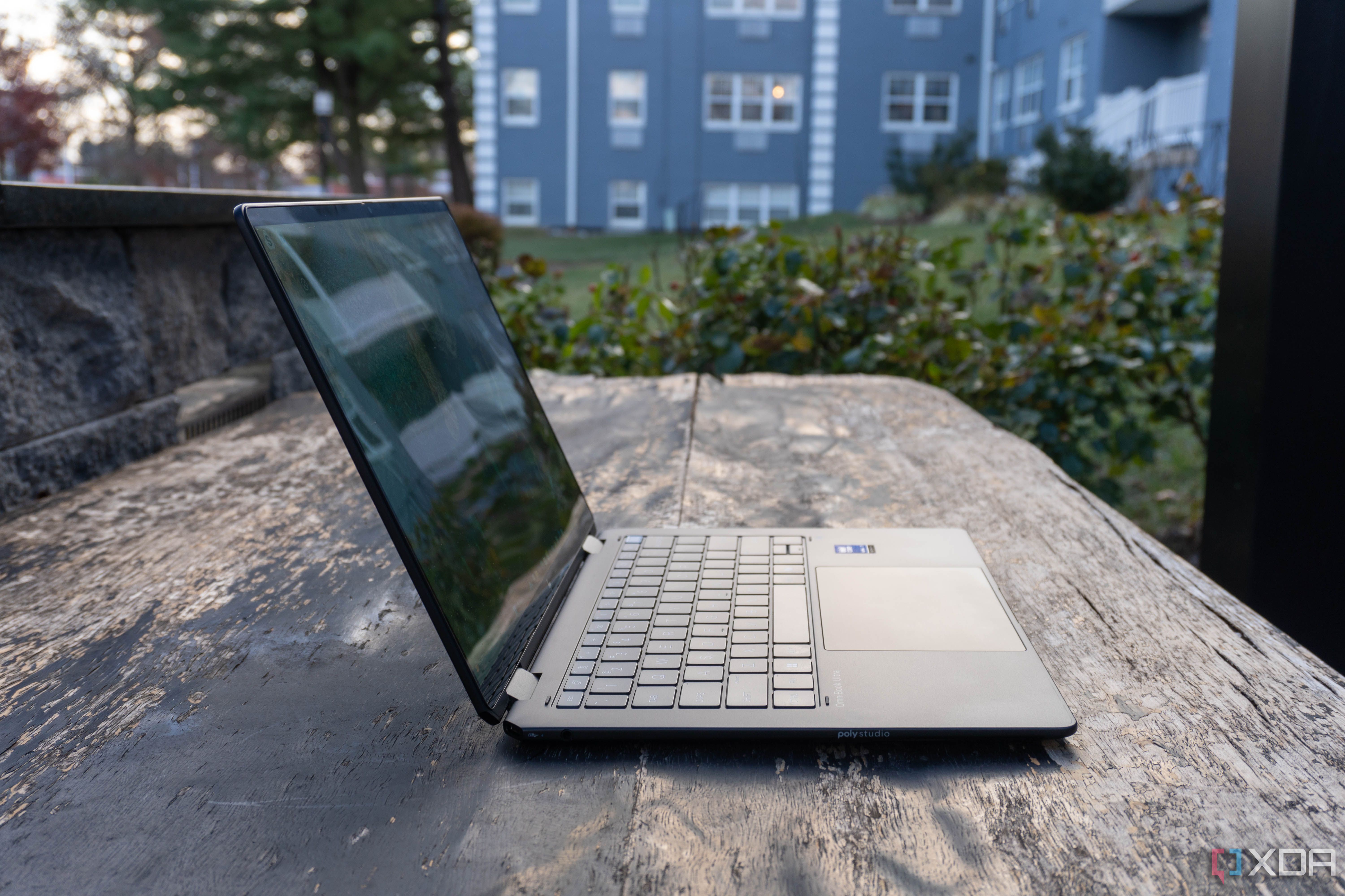 HP OmniBook Ultra Flip-12