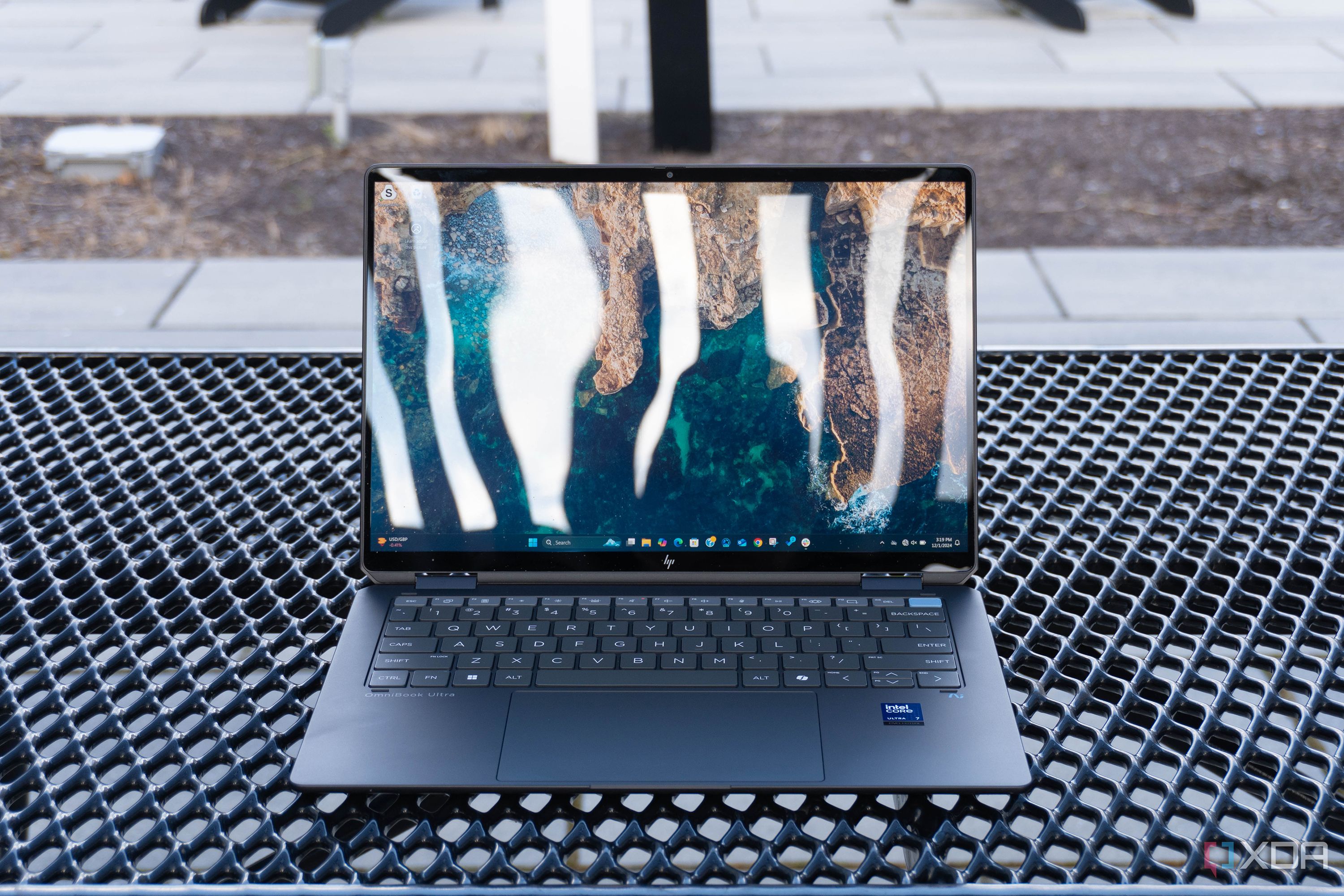 HP OmniBook Ultra Flip review: Literally everyone should buy