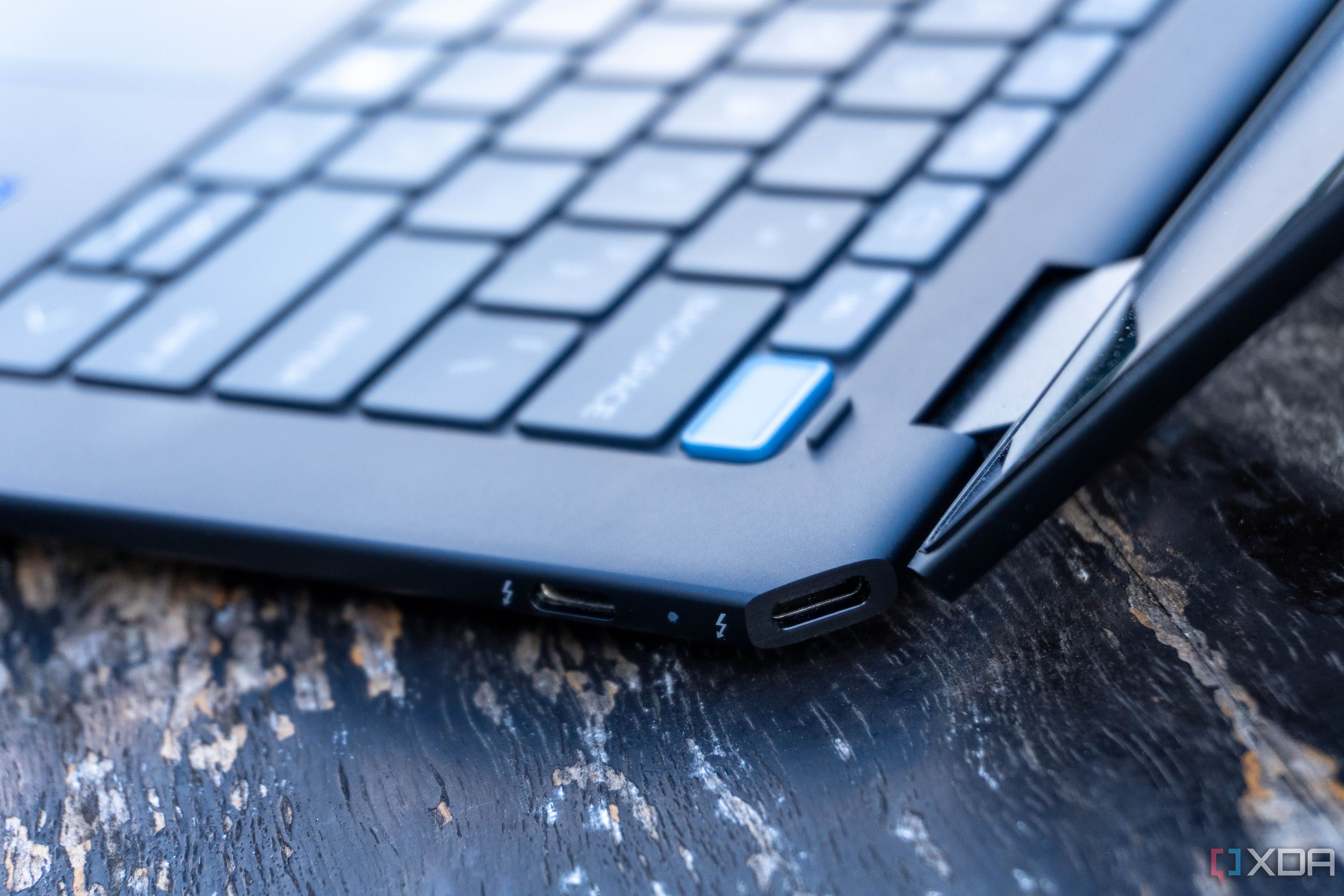 HP OmniBook Ultra Flip-7