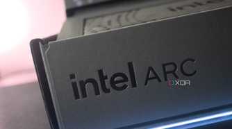 Intel Arc B580 GPU box.
