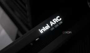 Intel Arc B580 installed, showcasing "intel ARC" branding RGB lighting