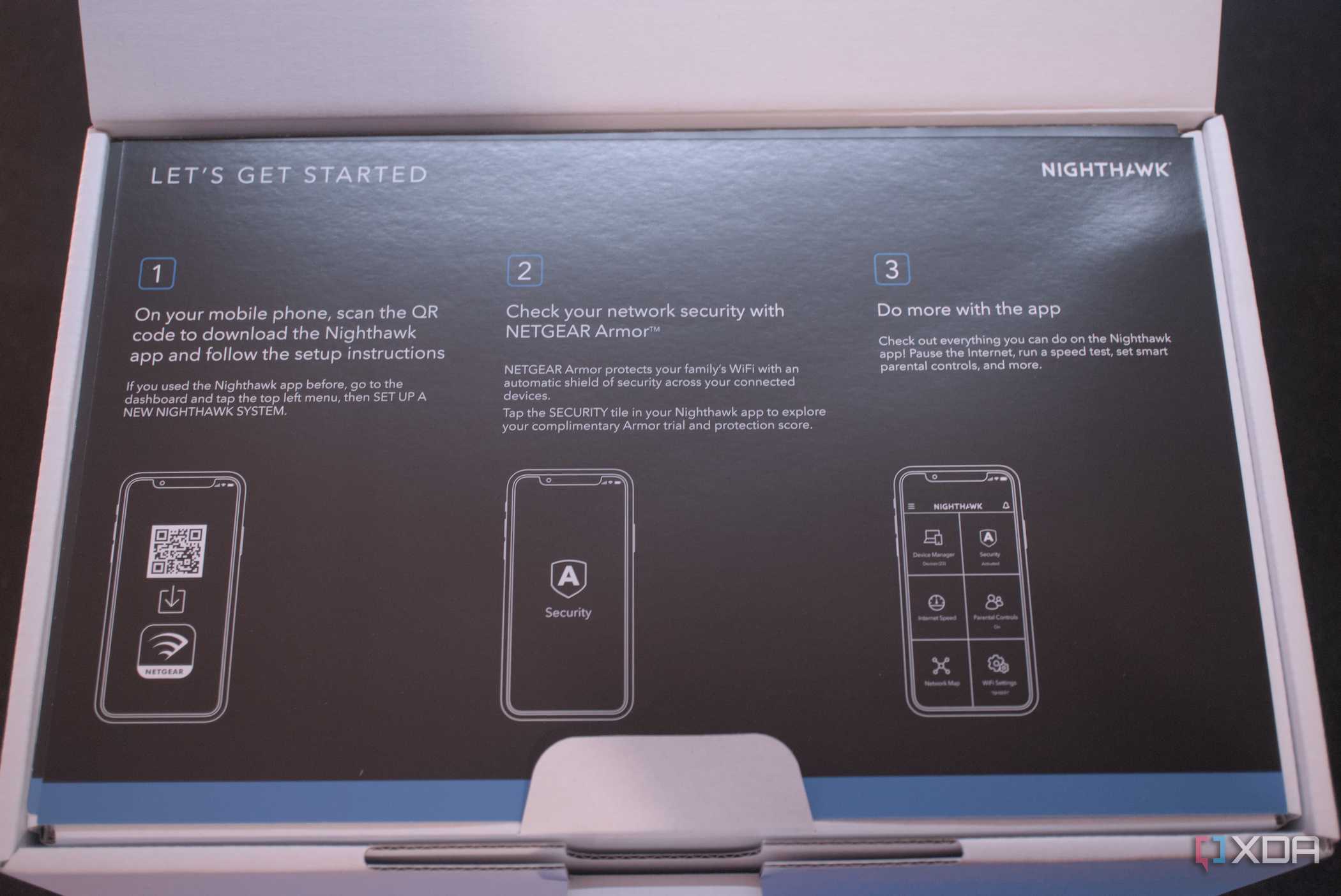 Netgear Nighthawk RS300 welcome card