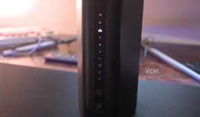 netgear-nighthawk-rs300-front-LEDs