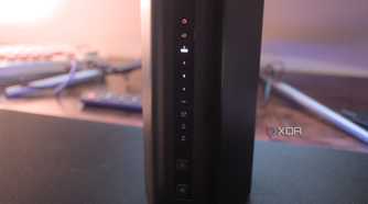 netgear-nighthawk-rs300-front-LEDs