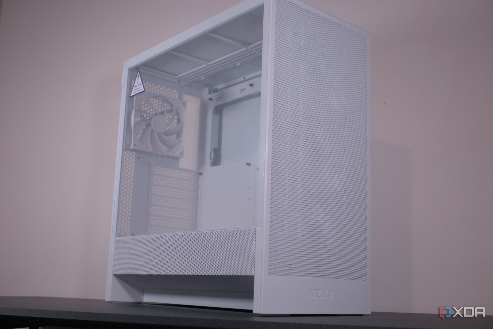 NZXT H5 Flow RGB front side