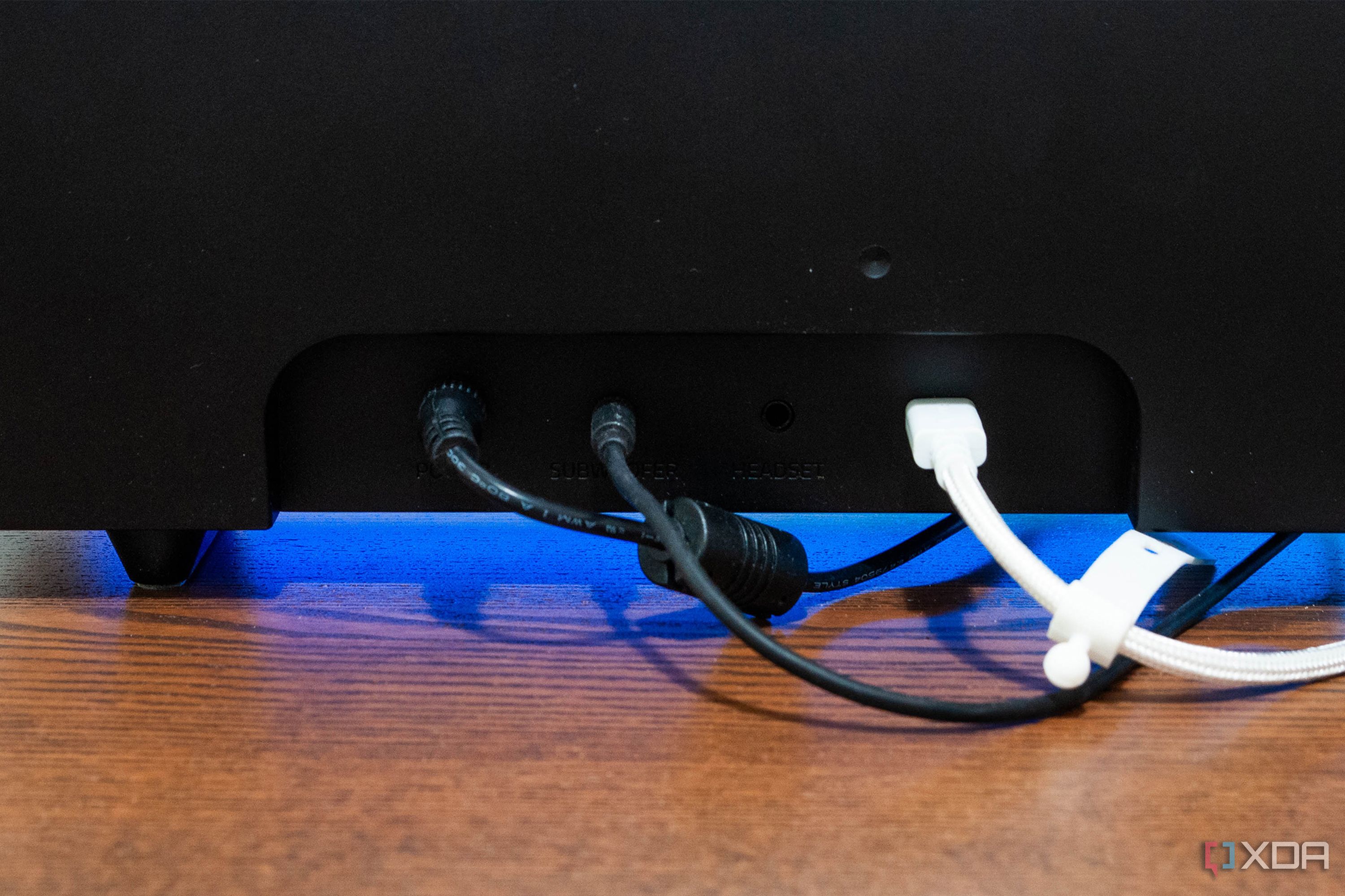 Razer Leviathan V2 Pro review: Beamforming audio and AI make this ...