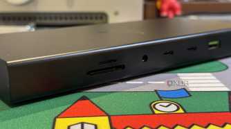 razer usb 4 dock showing the sd card slots, 3.5mm audio port, and some usb ports