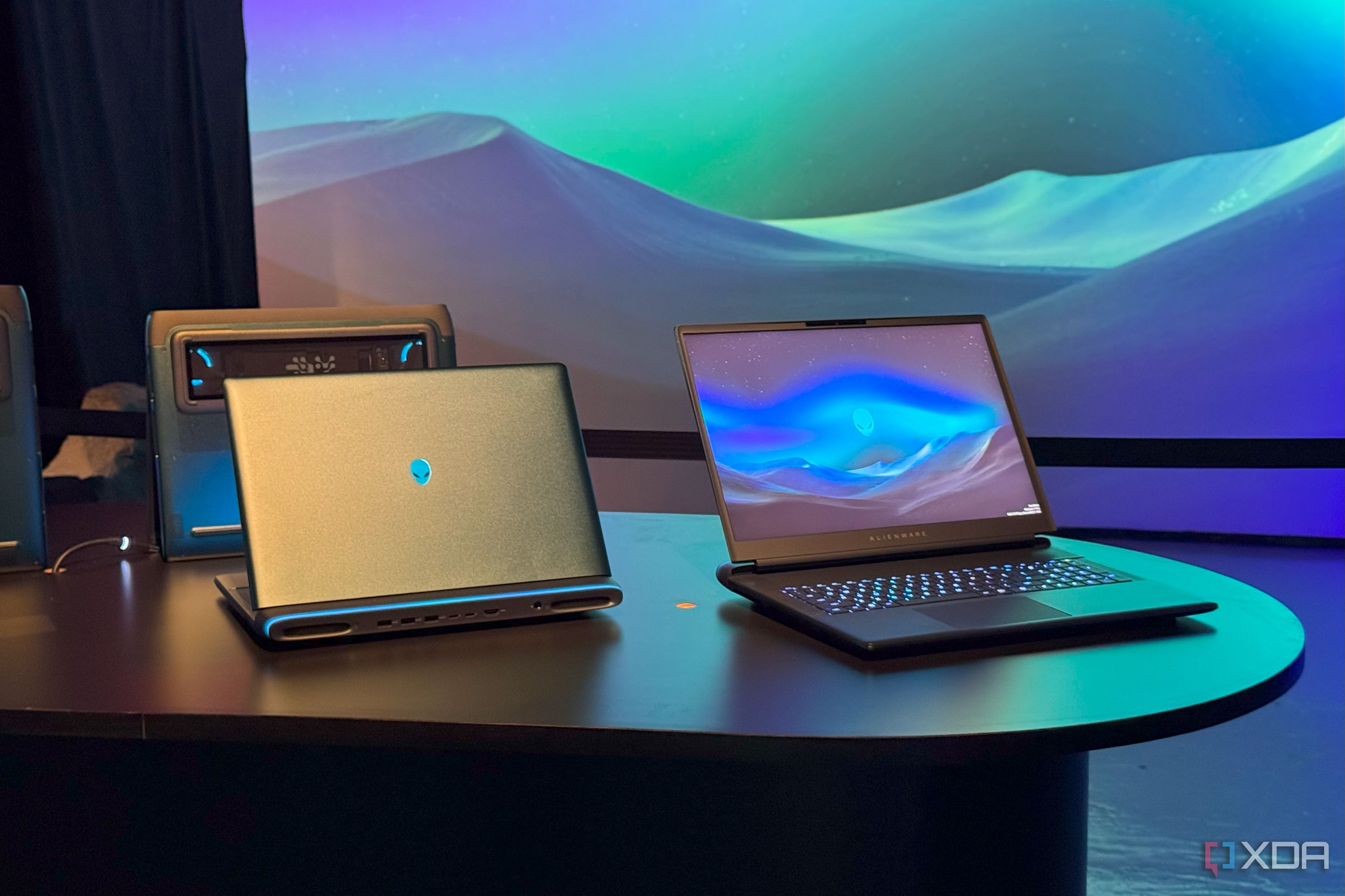 Alienware Area 51 Laptops 1