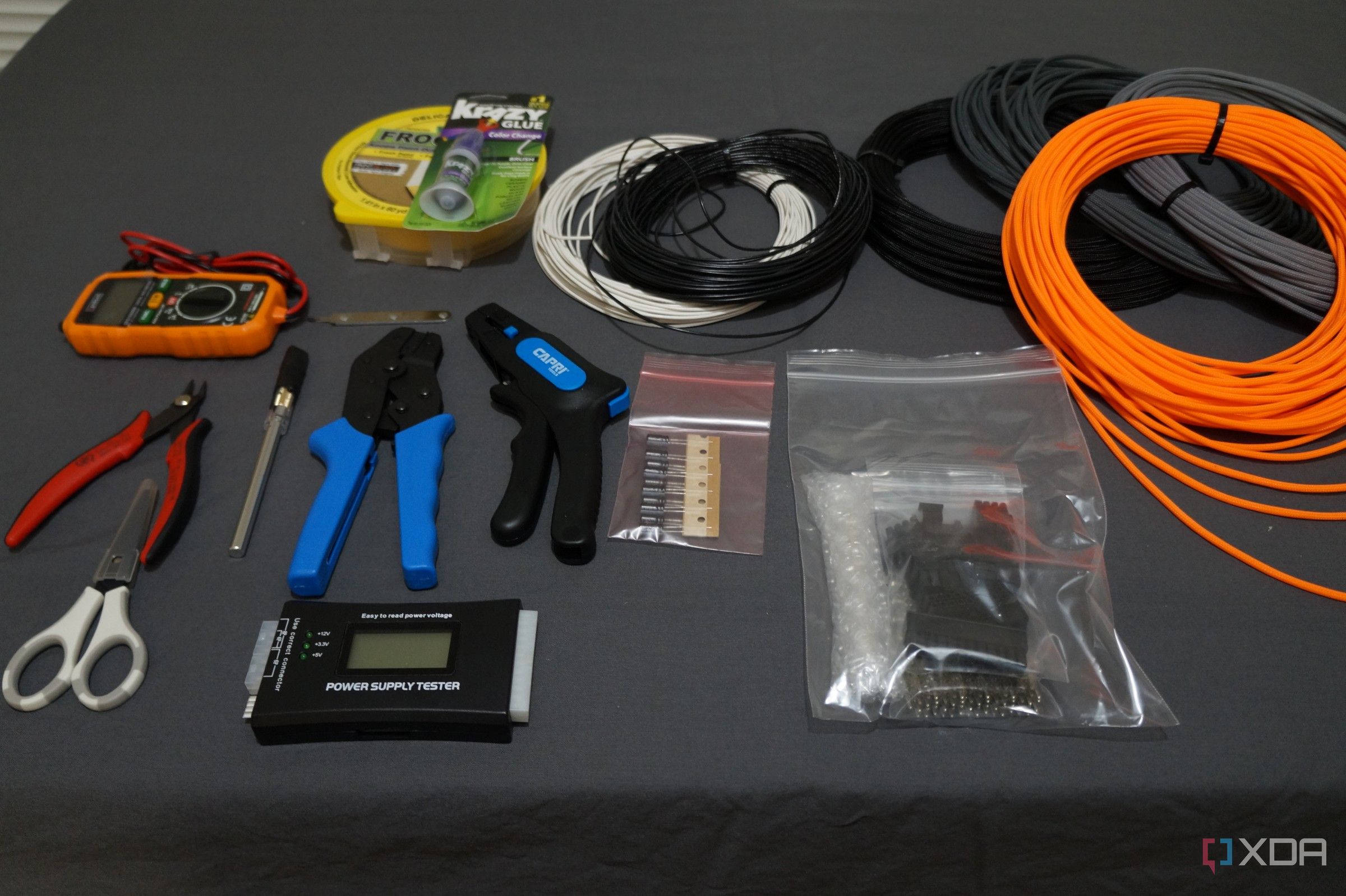 Cheap 3D printed cable managers made a big difference for my PC