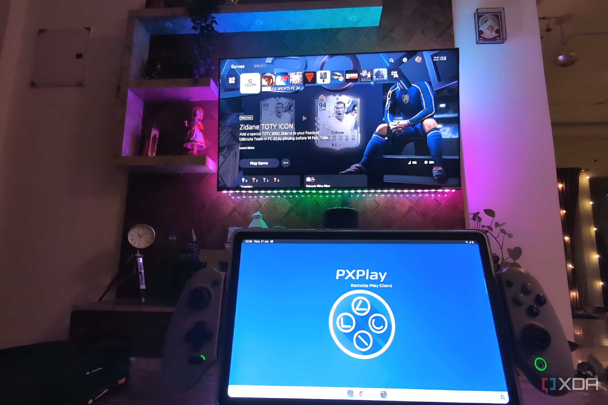 An image of the PXPlay app running on the Galileo G8's extended version