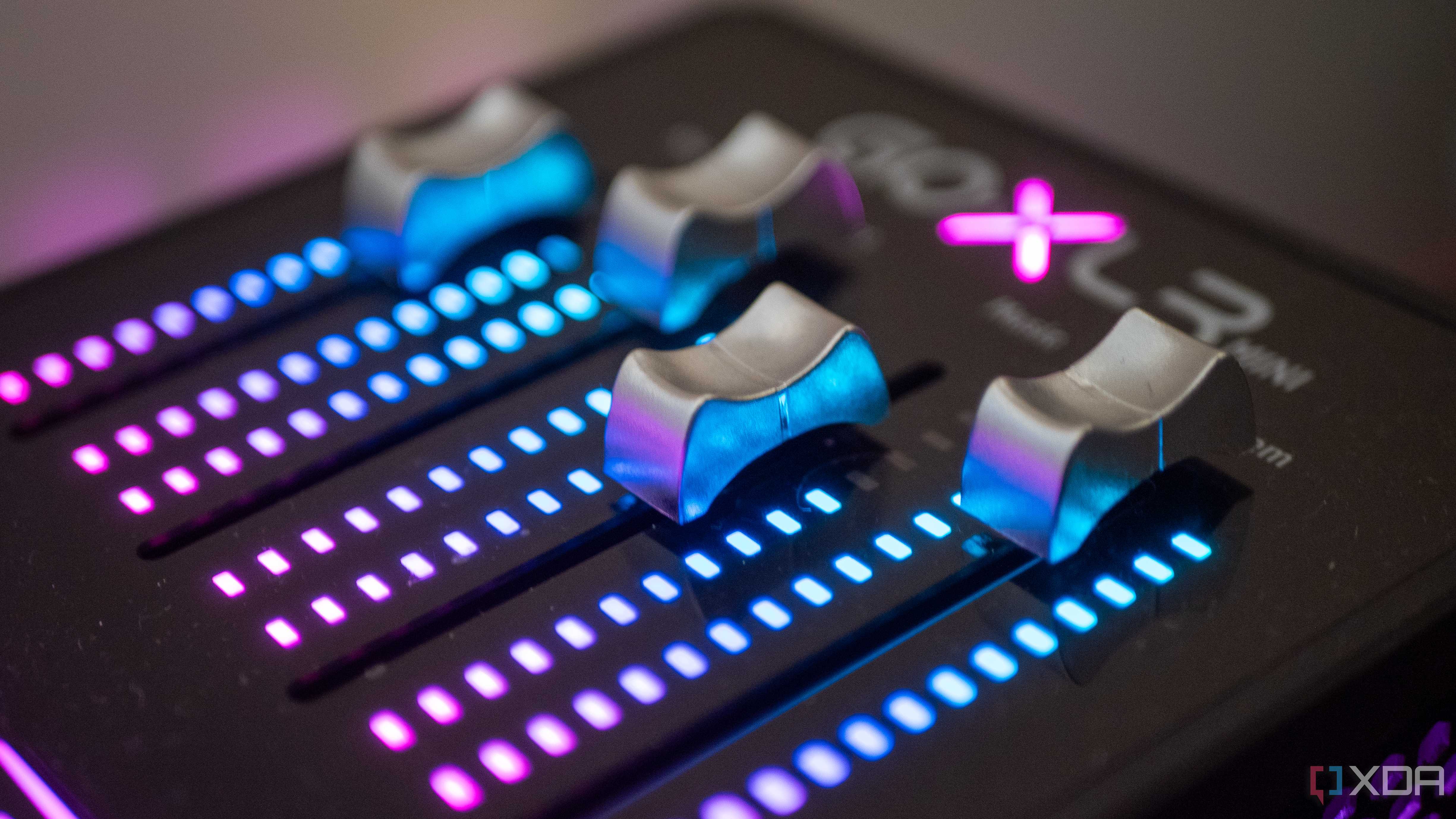 GoXLR Mini Faders