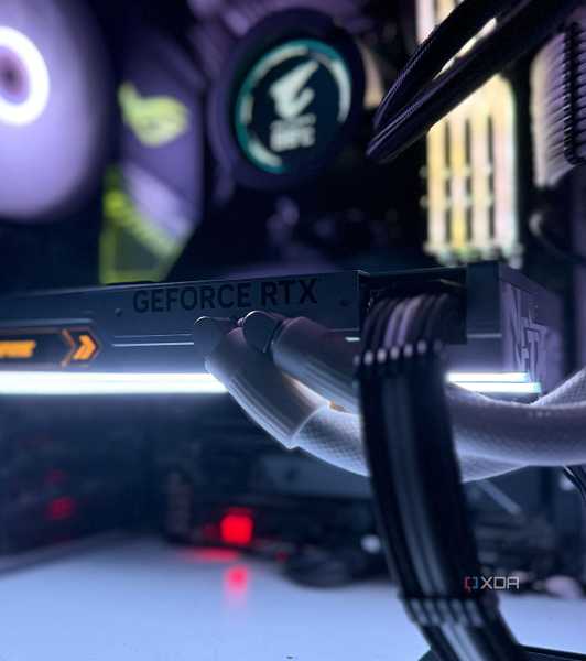 Manba One review: This stylish gamepad comes with a built-in LED display