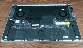 the insides of a Razer Blade 18