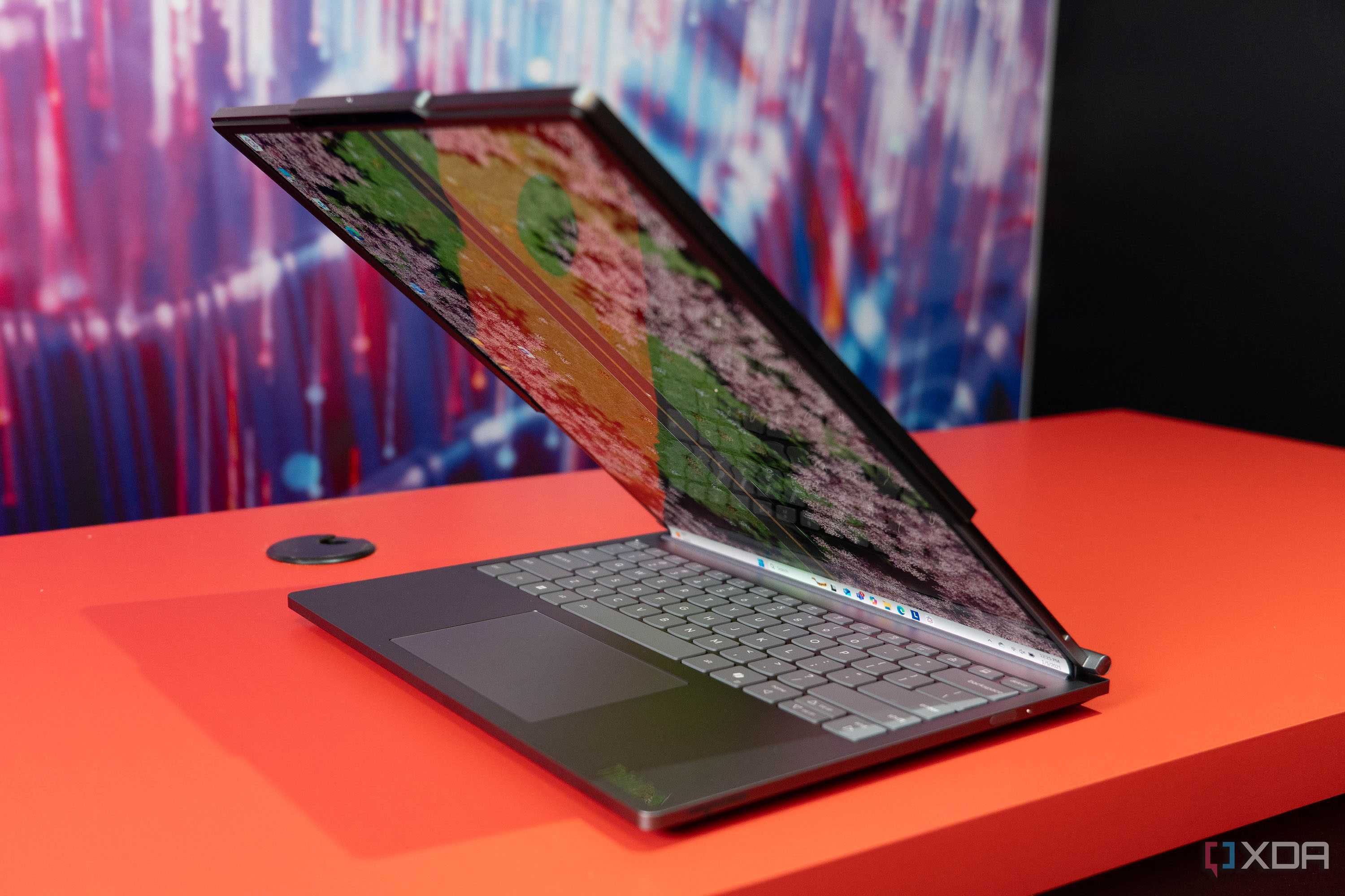 Lenovo ThinkBook Plus Gen 6 Rollable-11
