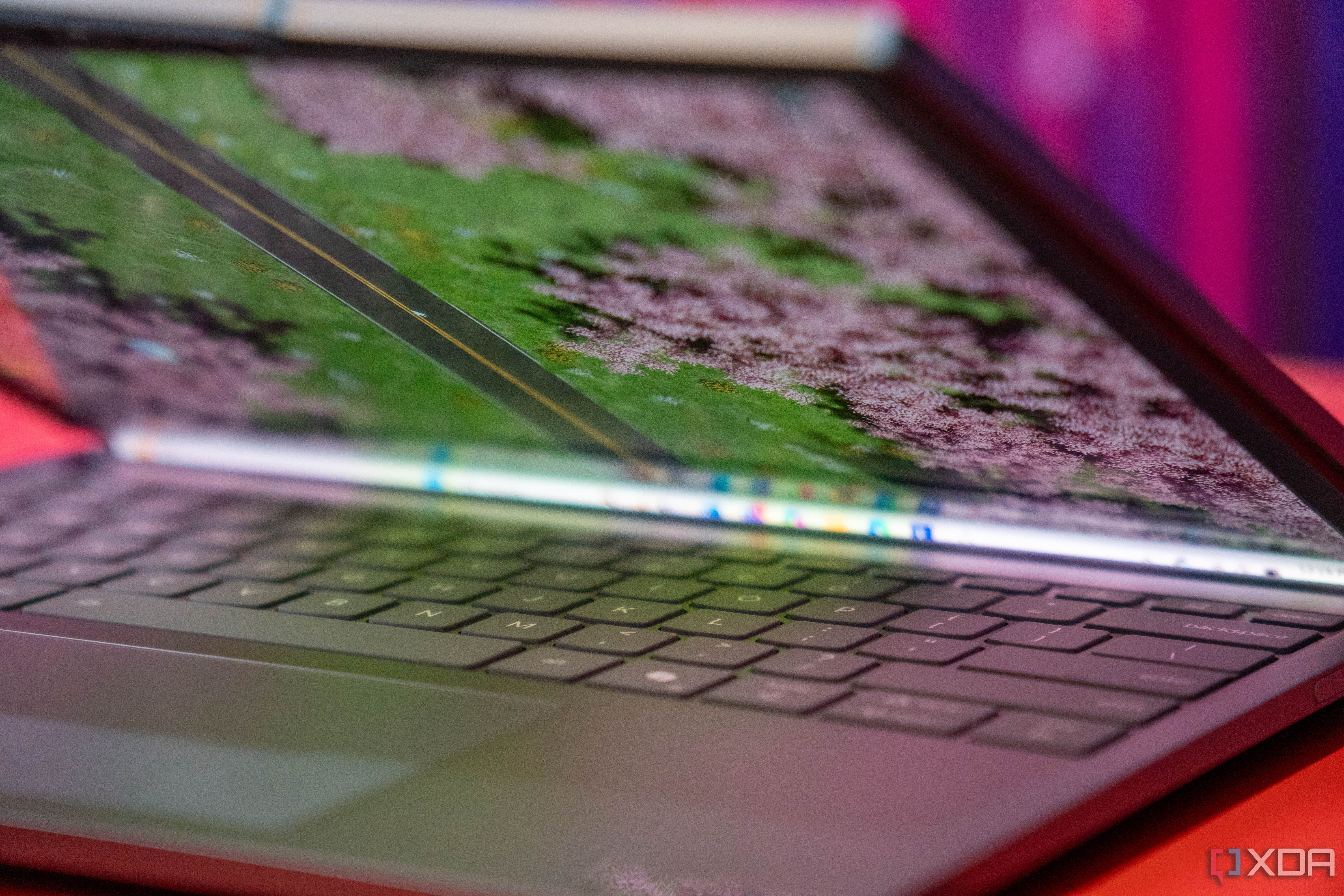 Lenovo ThinkBook Plus Gen 6 Rollable-2
