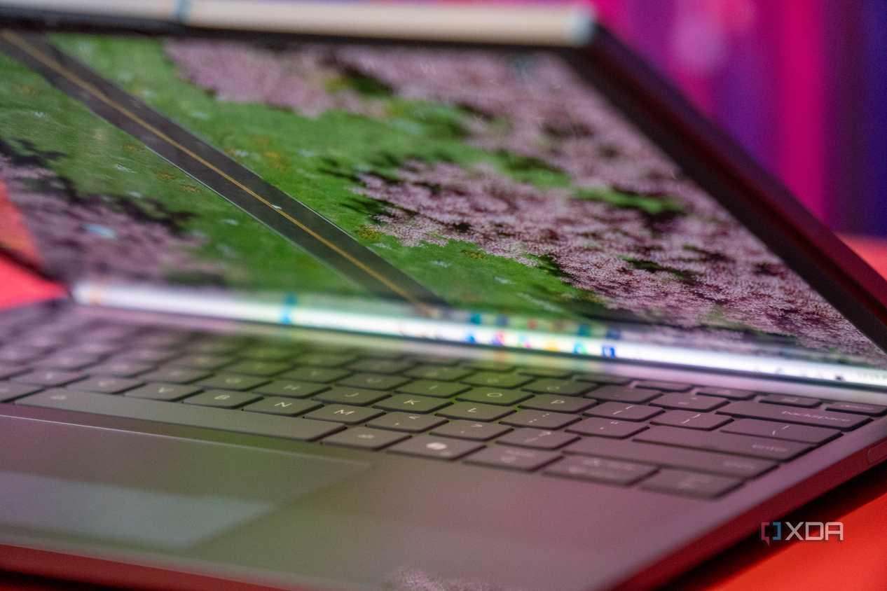 Lenovo ThinkBook Plus Gen 6 Rollable-2