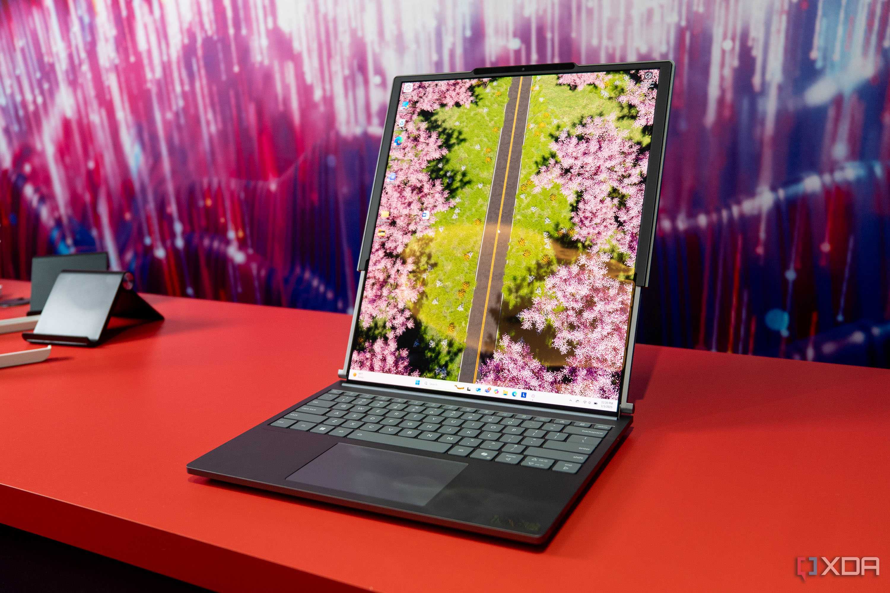 Lenovo ThinkBook Plus Gen 6 Rollable-4