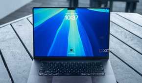 MacBook-Pro-M4-Pro-16-inch-Display-1