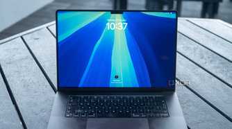 MacBook-Pro-M4-Pro-16-inch-Display-1