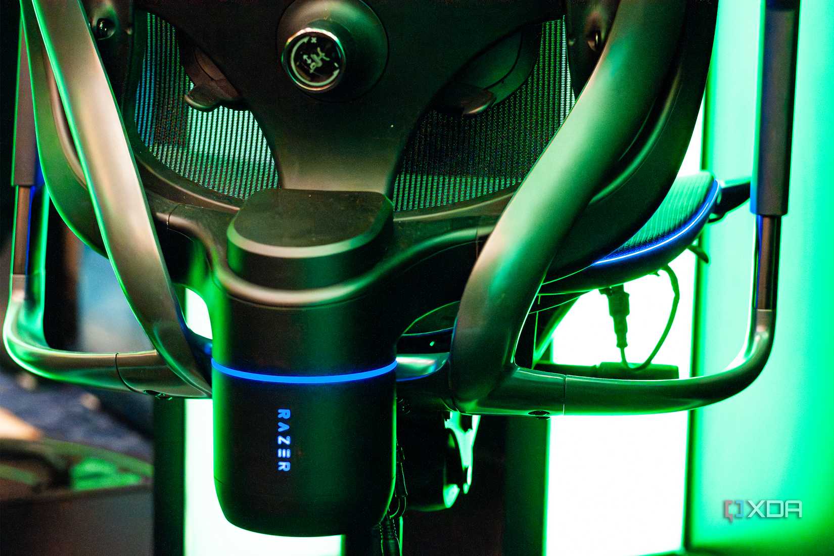 Hands-on: Razer's air conditioned chair and AI gaming coach are way ...