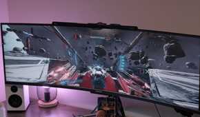 An image of the ultrawide monitor X4 running a game.
