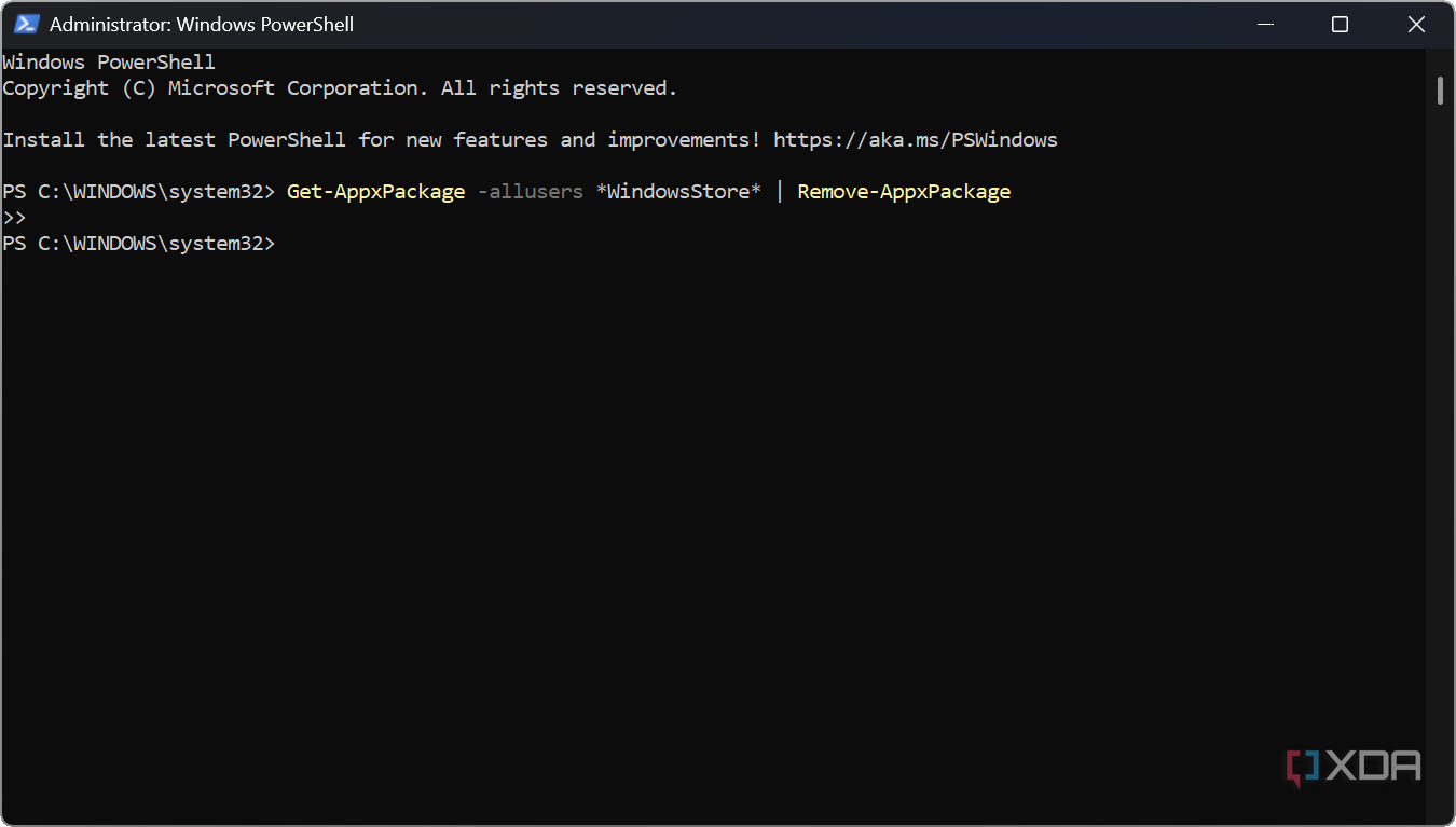 Shows PowerShell script to uninstall the Microsoft Store on Windows 11