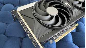 acer b580 arc gpu on a blue couch