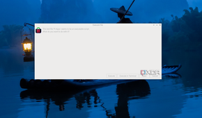 A notification window shows an option to execute the file