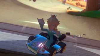 Mario Kart 8 Luna hit by item and shaking