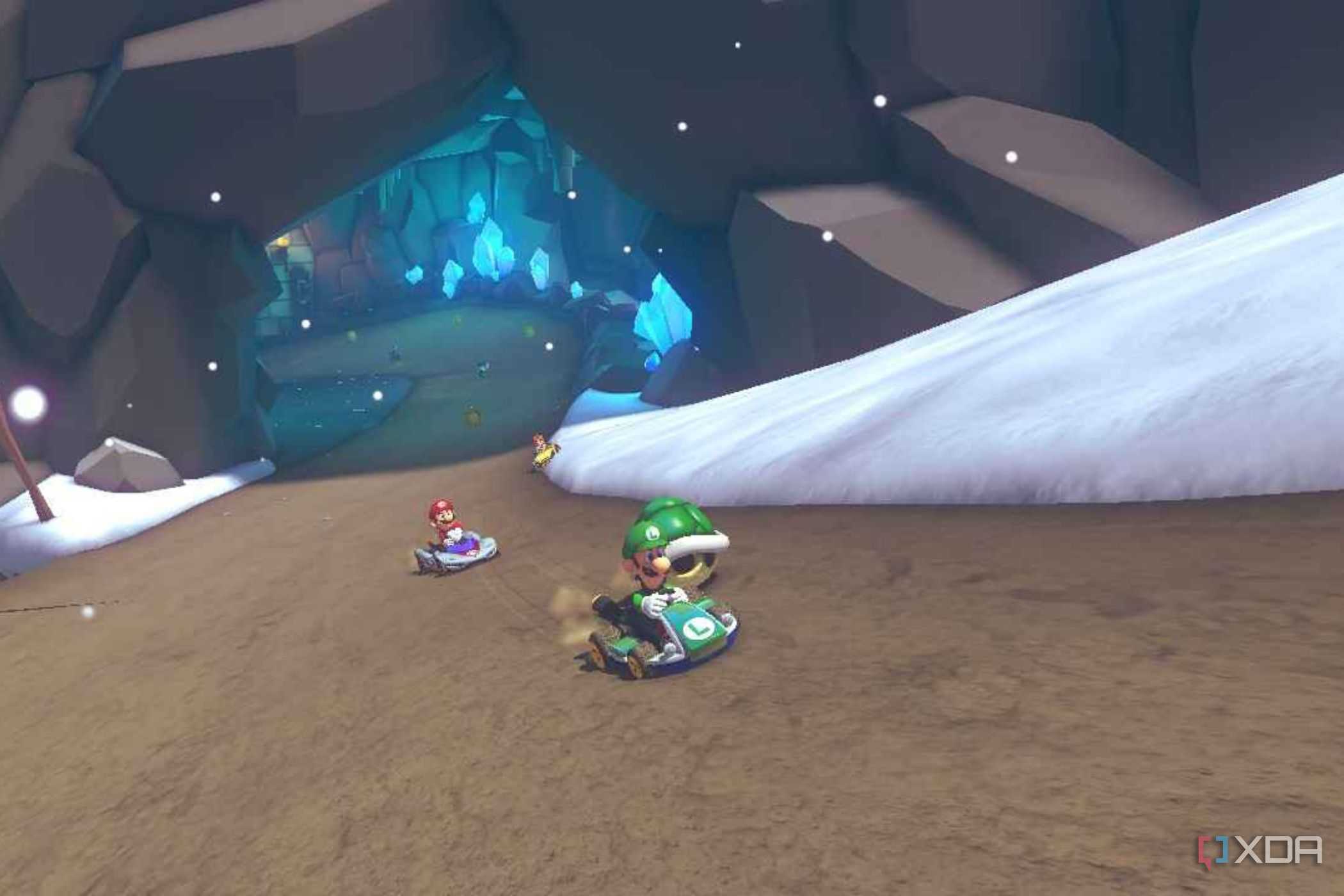 Mario Kart 8 Mario throwing shell at Luigi