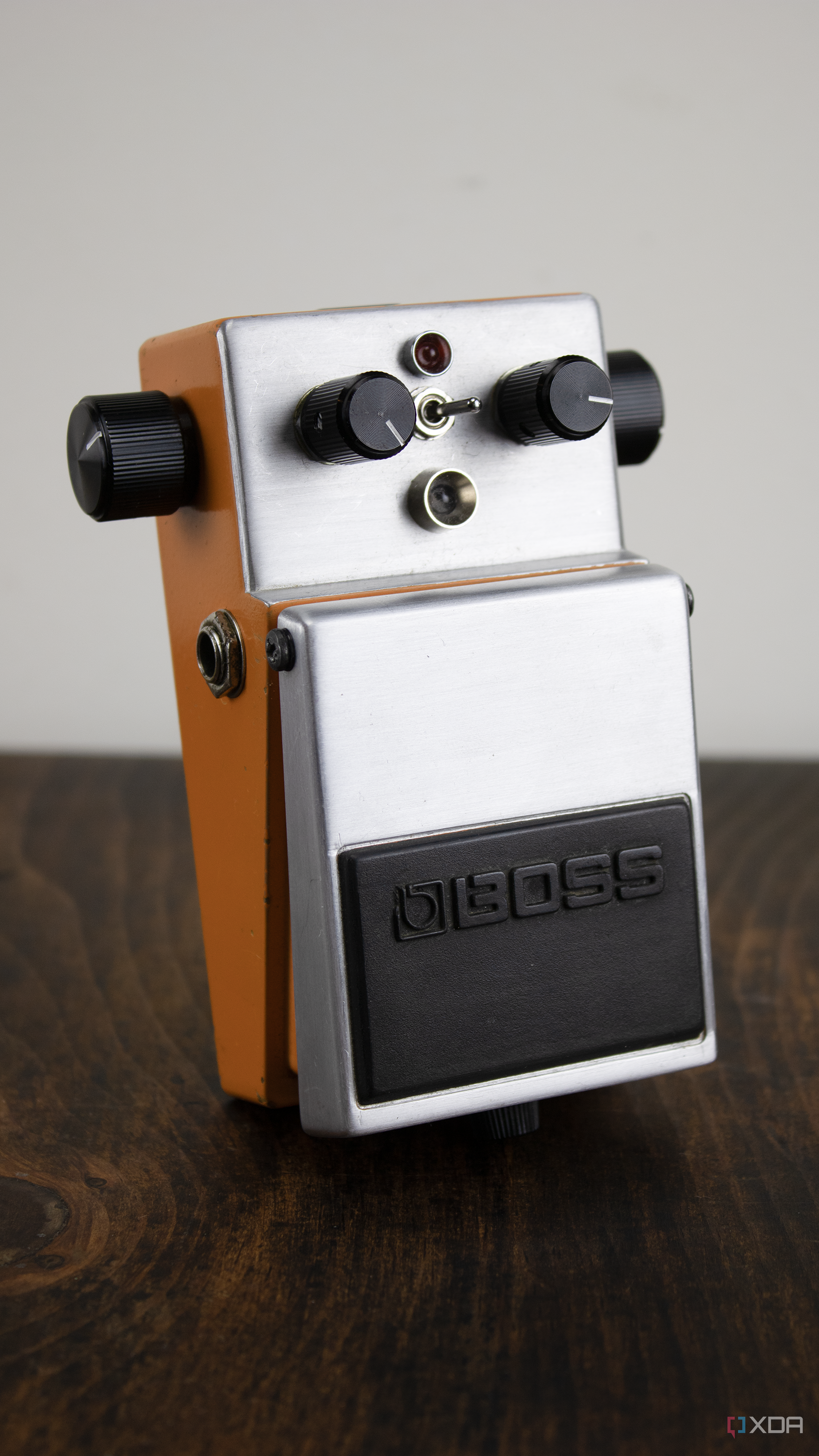 Modified BOSS DS-1 guitar pedal project