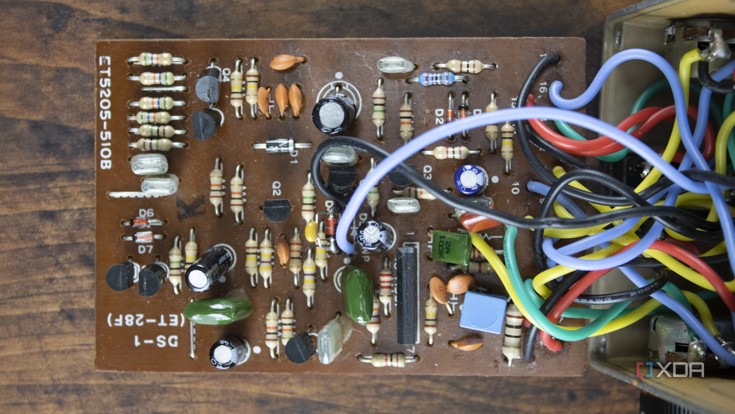 Modified BOSS DS-1 guitar pedal project