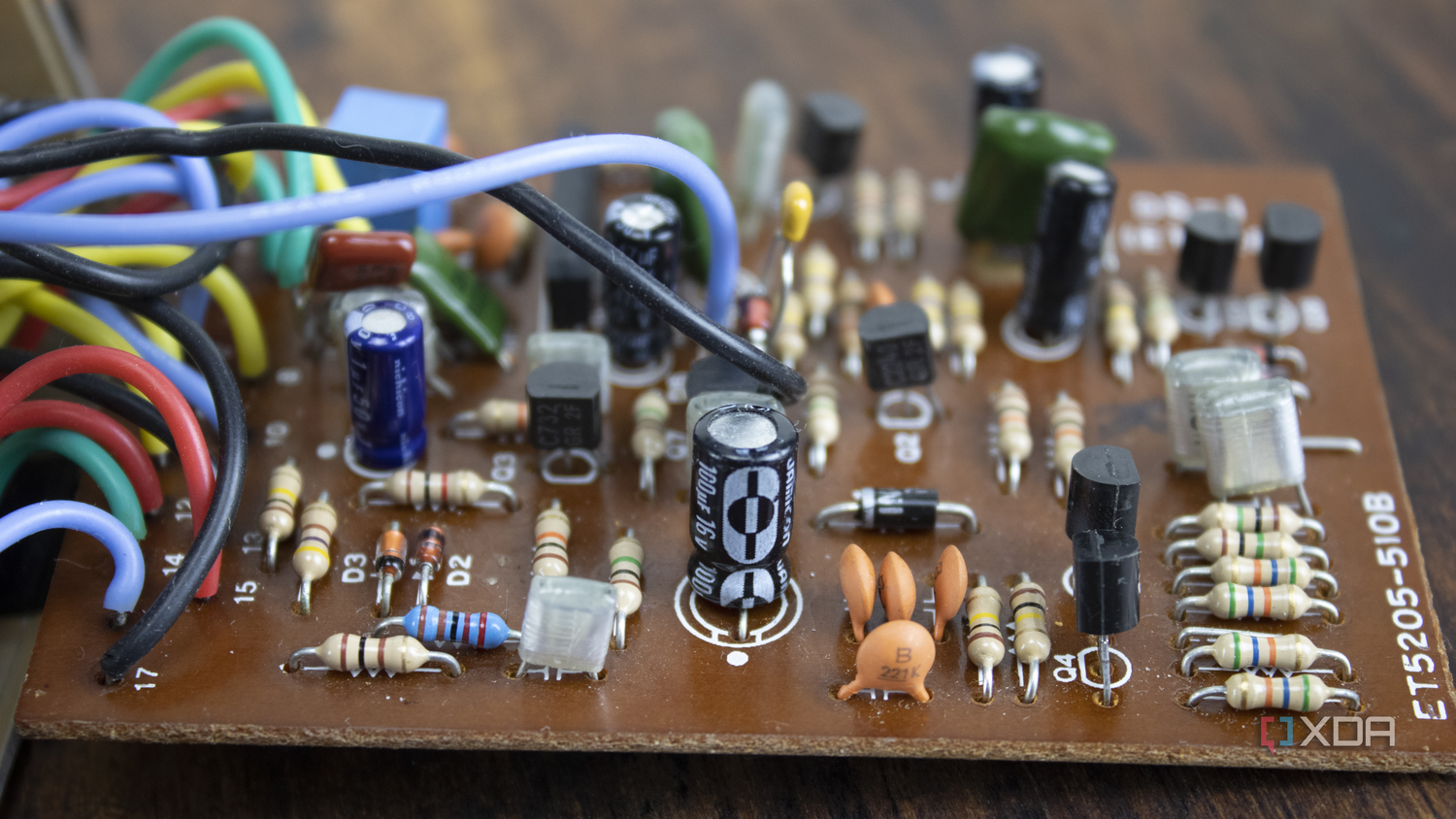 Modified BOSS DS-1 guitar pedal project