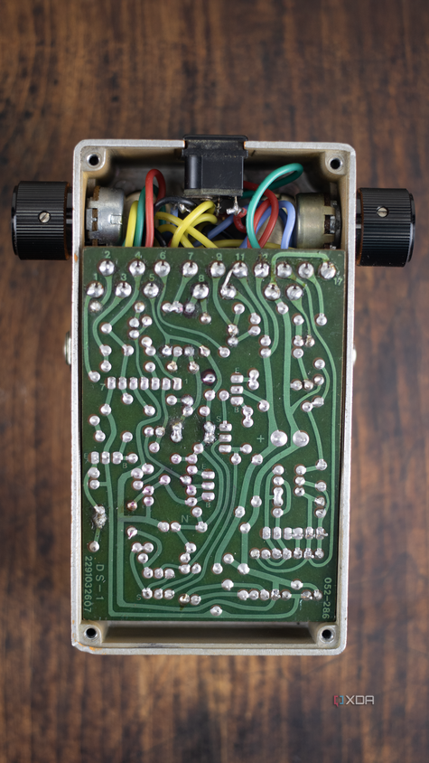 Modified BOSS DS-1 guitar pedal project