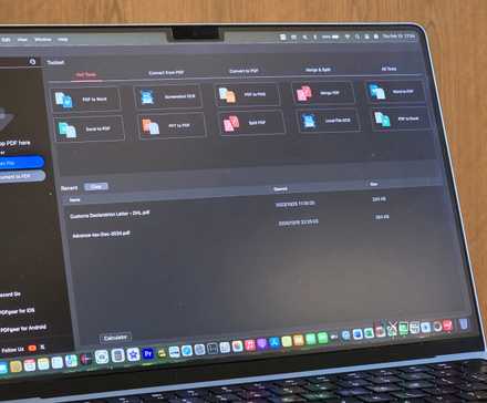 I tried multiple PDF readers, and then I found Okular