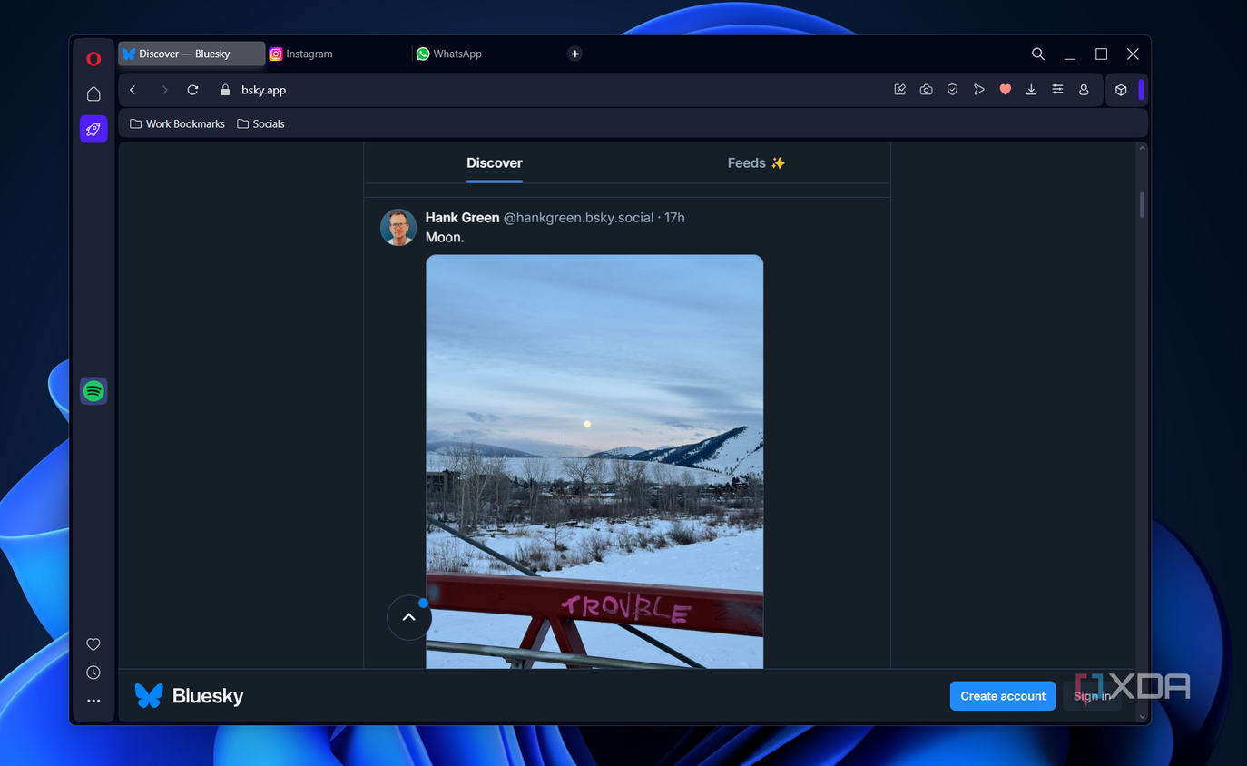 opera showing a secondary workspace with different tabs