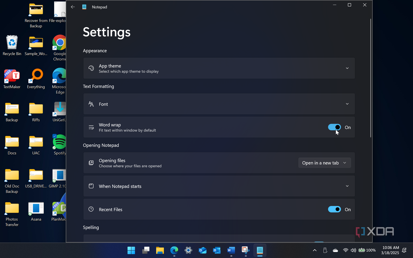 Customizing Notepad Settings 5 Windows tools and apps you can't find on other operating systems