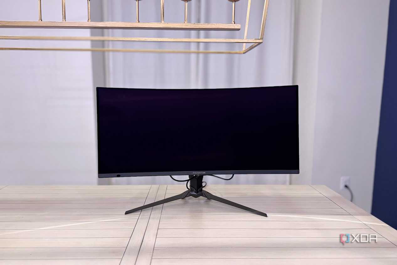acer predator x34 x5 seen from directly in front
